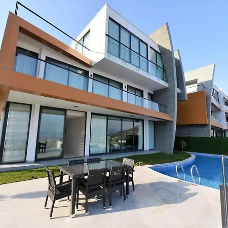 Tepe Modern Villas